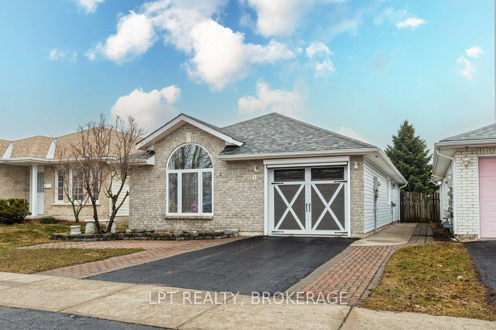 11-wilfred-crescent-e-kingston-ontario-x12944732