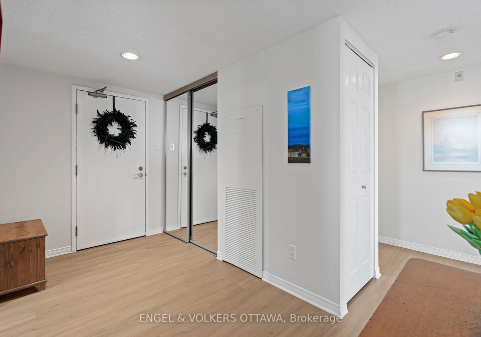 215-parkdale-avenue-ottawa-ontario-x12944956