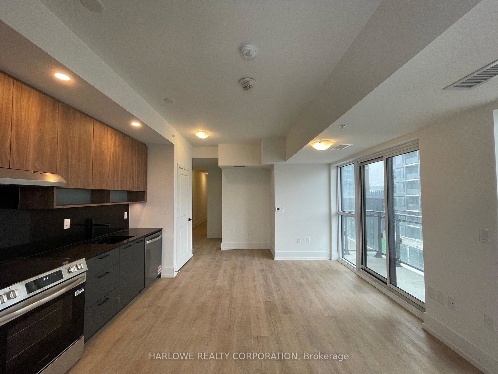 206-king-street-w-hamilton-ontario-x12944962