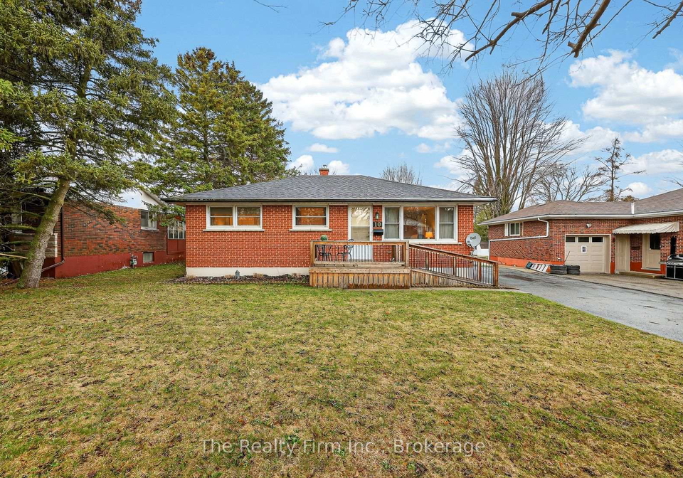 10-chisholm-drive-ingersoll-ontario-x12944990