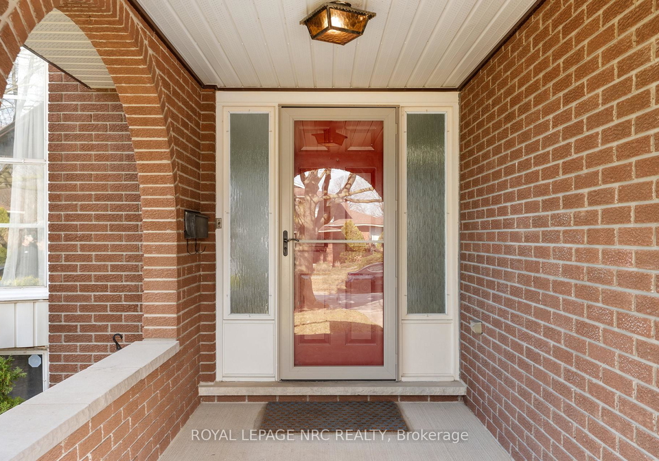 64-adel-drive-st-catharines-ontario-x12945400