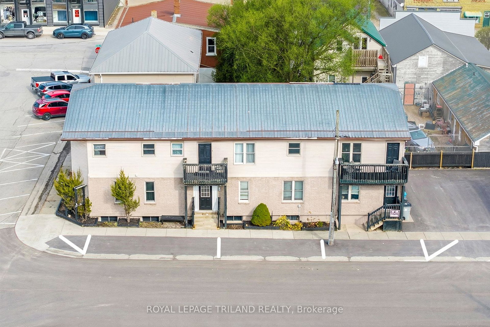 15-victoria-lane-bluewater-ontario-x12945598