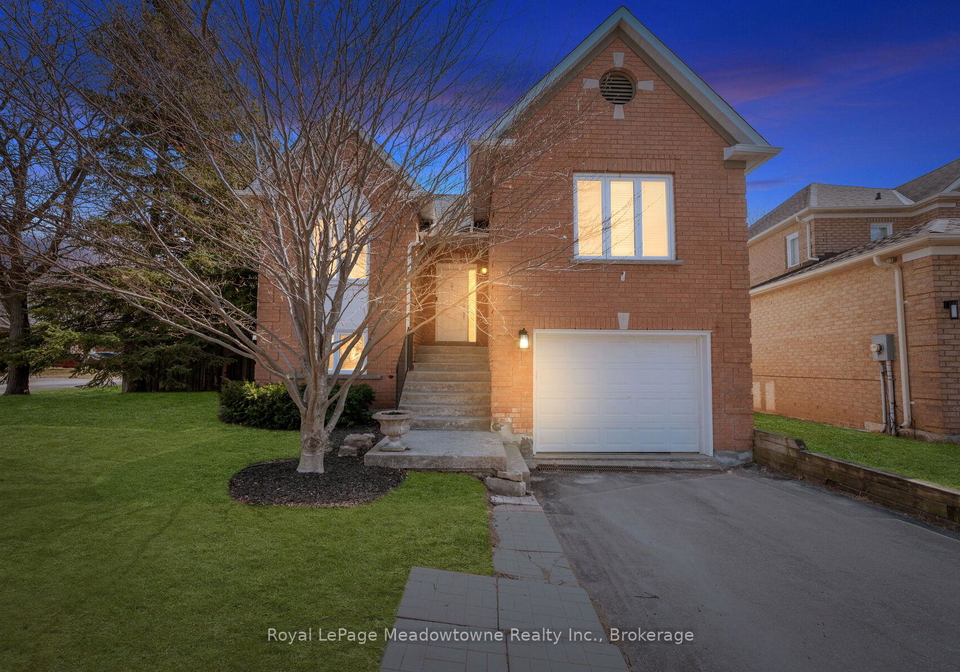 3-houndtrail-drive-hamilton-ontario-x12945622