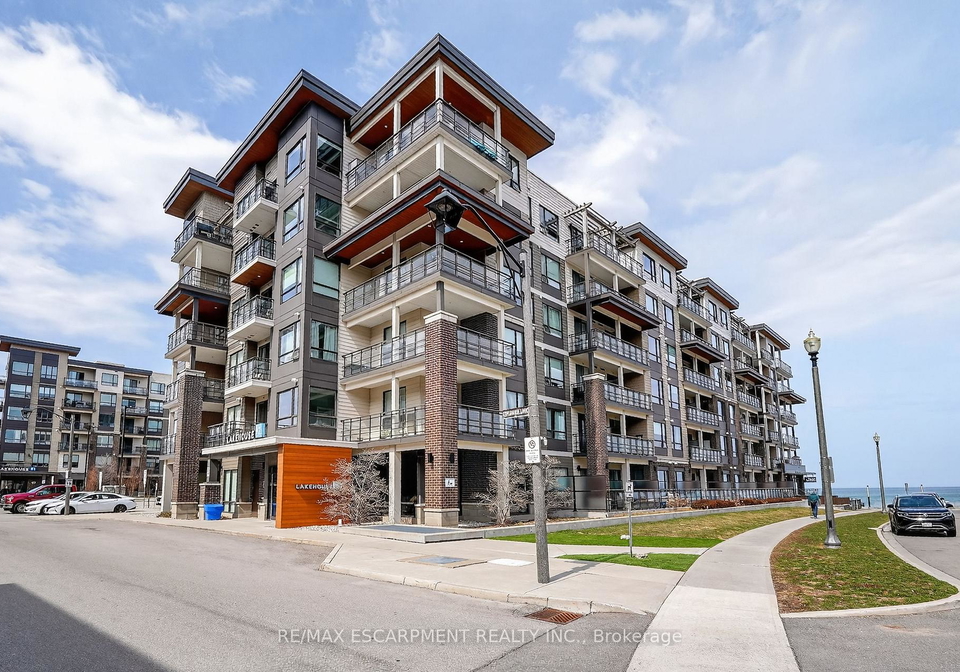 10-esplanade-lane-grimsby-ontario-x12945680