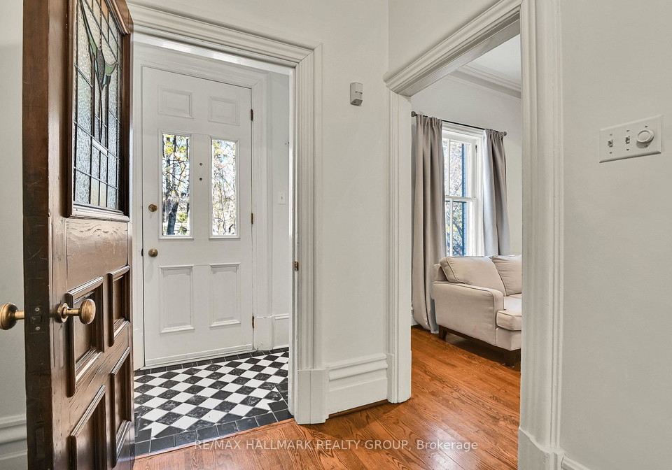 189-mackay-street-ottawa-ontario-x12945946