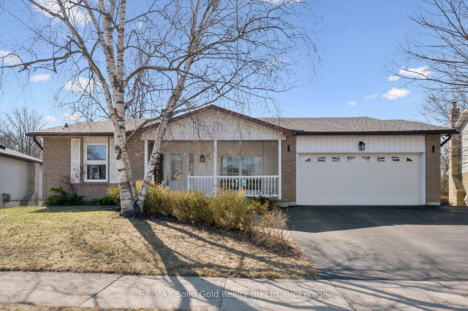 11-blue-spruce-court-kitchener-ontario-x12945996
