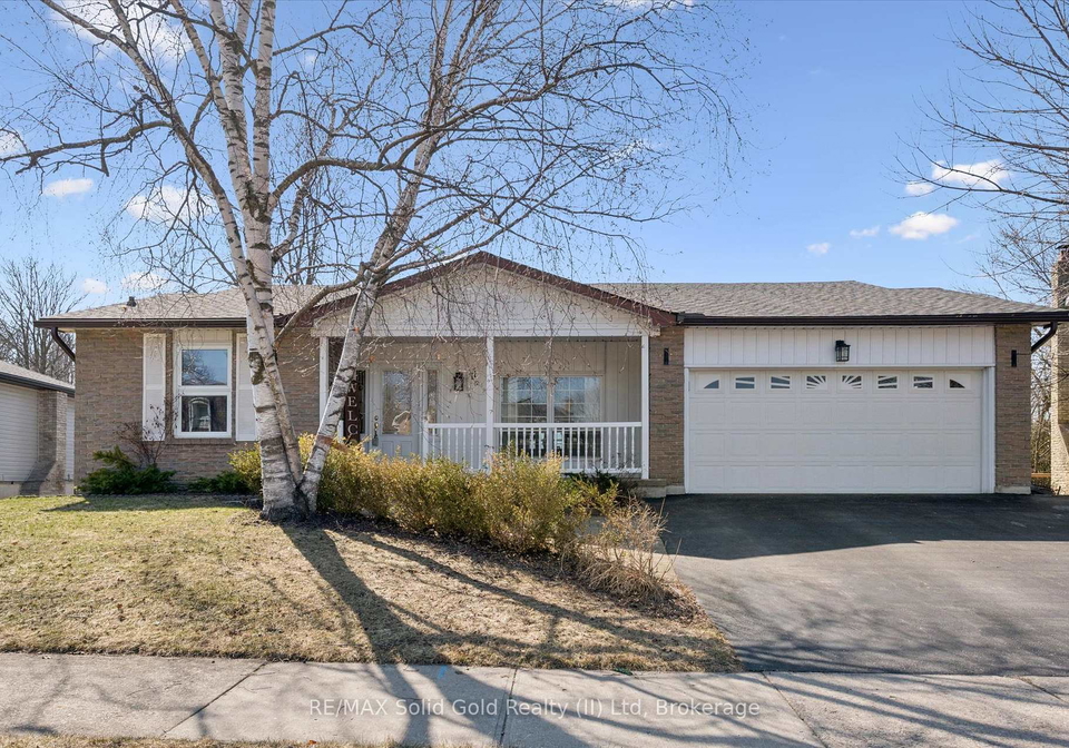 11-blue-spruce-court-kitchener-ontario-x12945996