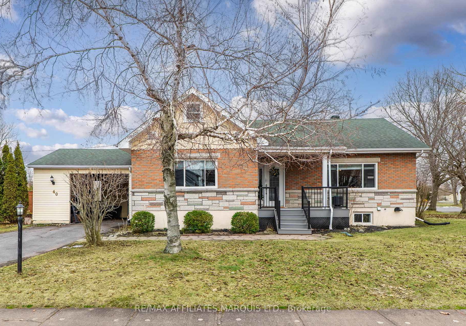 40-bethune-avenue-south-stormont-ontario-x12946108