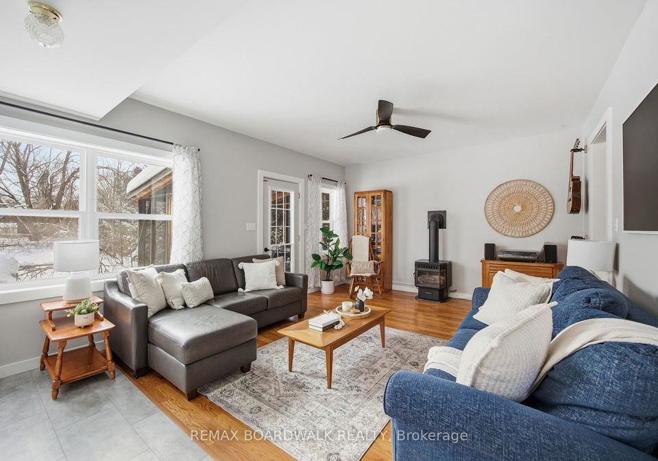 32-cockburn-street-perth-ontario-x12946122