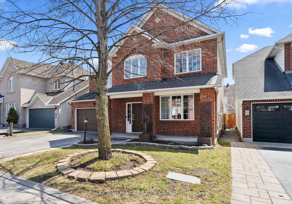 18-irish-rose-crescent-ottawa-ontario-x12946148