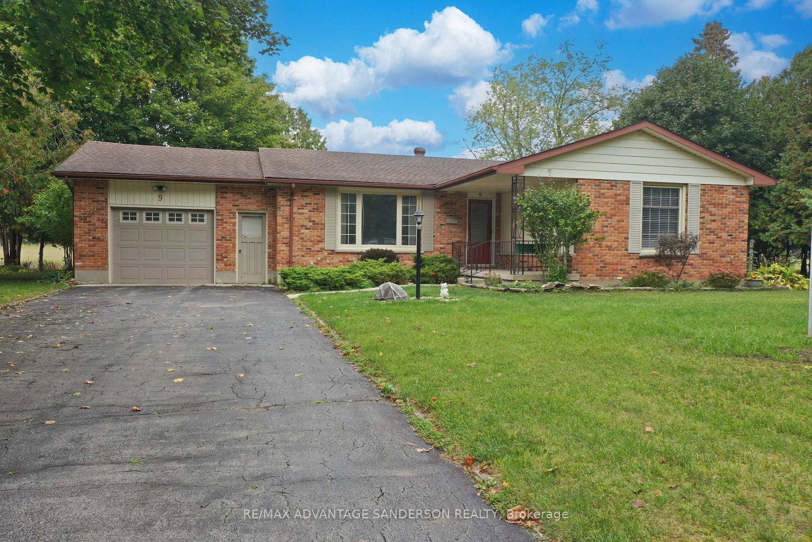 9-james-street-middlesex-centre-ontario-x12946268