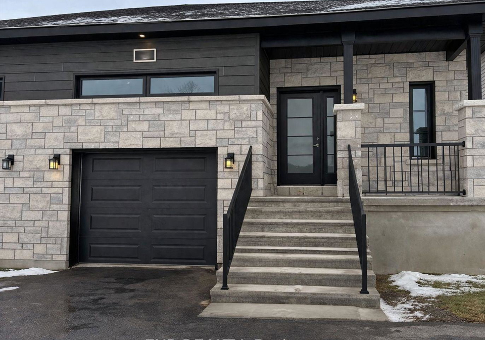919-chablis-crescent-russell-ontario-x12946348