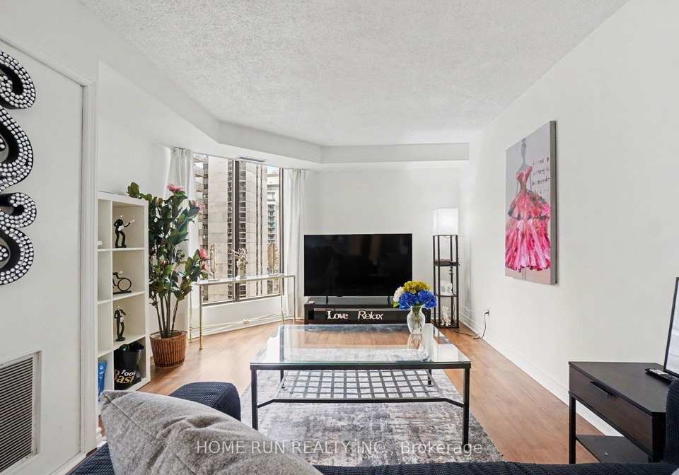 200-bay-street-ottawa-ontario-x12946498