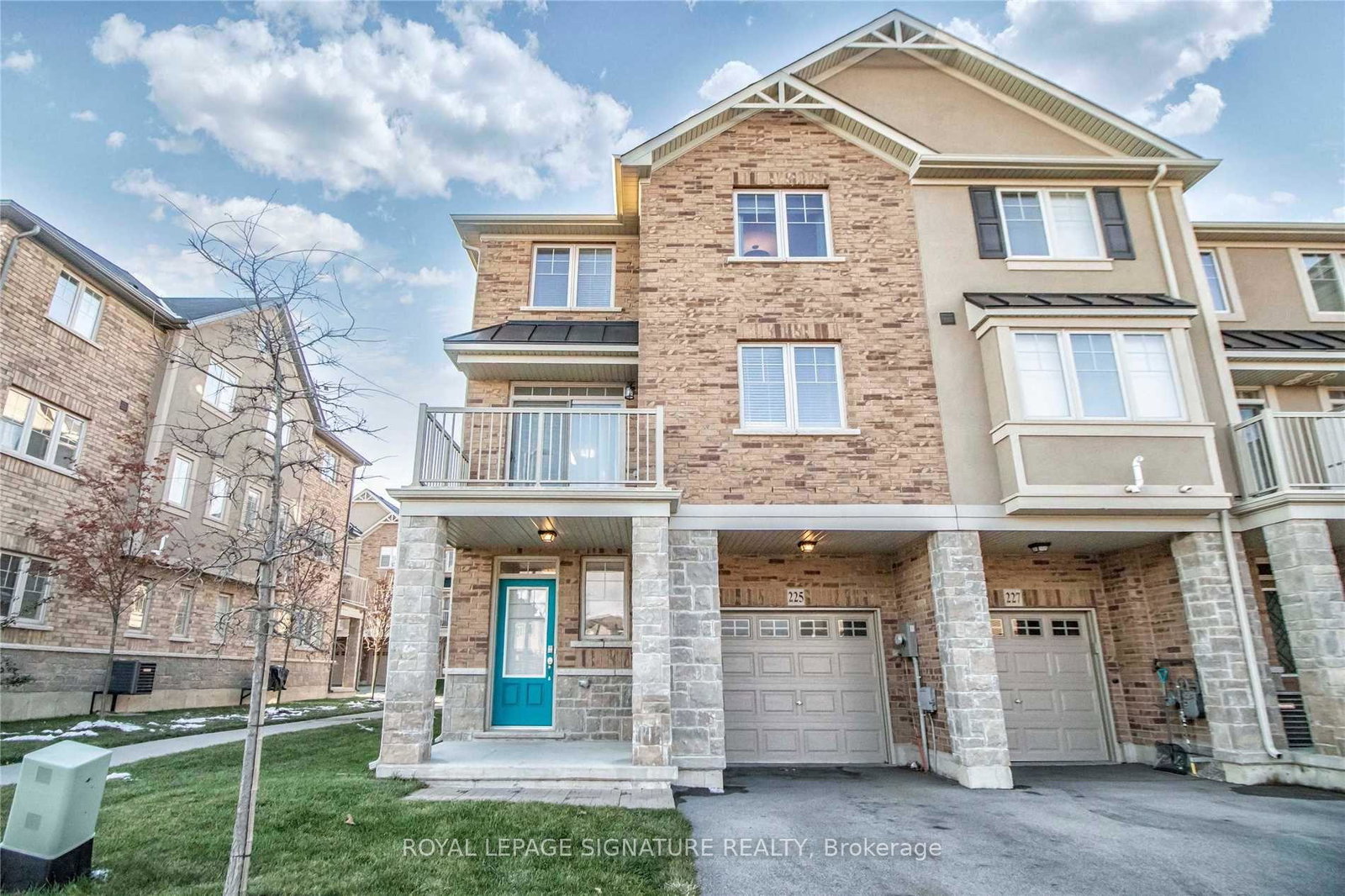 225-westbank-trail-hamilton-ontario-x12946658