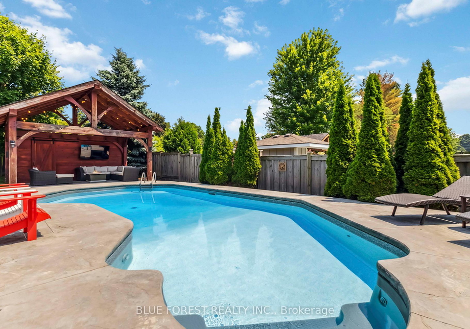 139-prince-street-middlesex-centre-ontario-x12946698