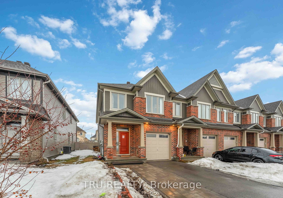 4031-kelly-farm-drive-ottawa-ontario-x12946700