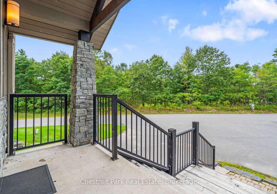 65-rockmount-crescent-gravenhurst-ontario-x12946908
