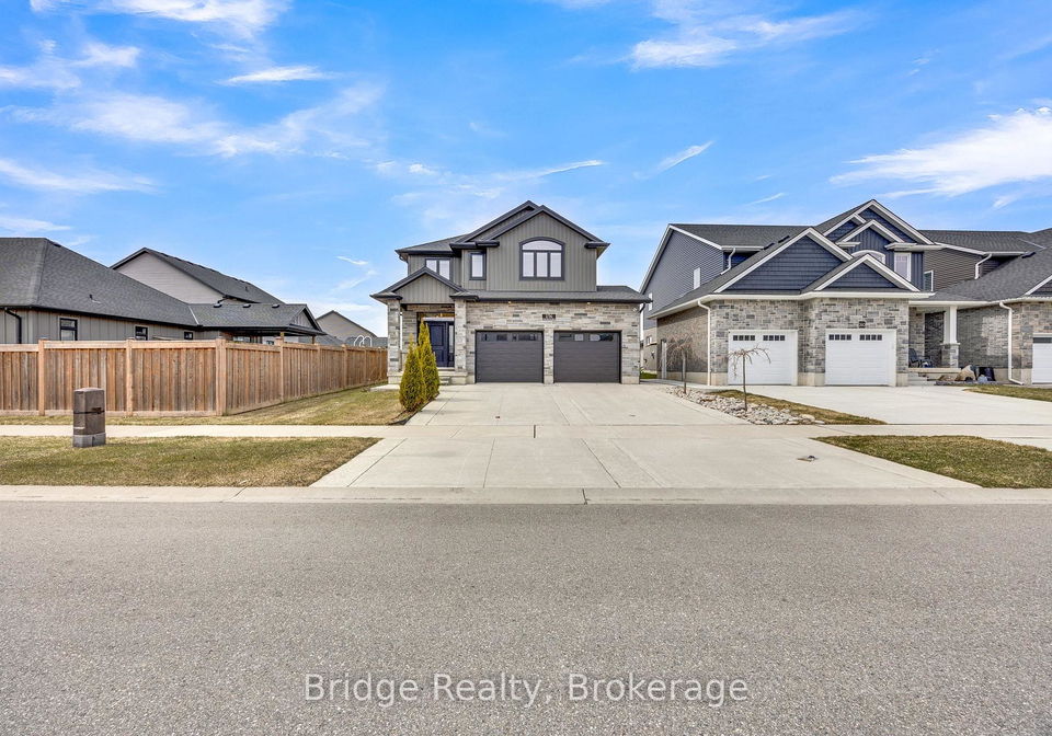 256-tamarack-boulevard-woodstock-ontario-x12946980