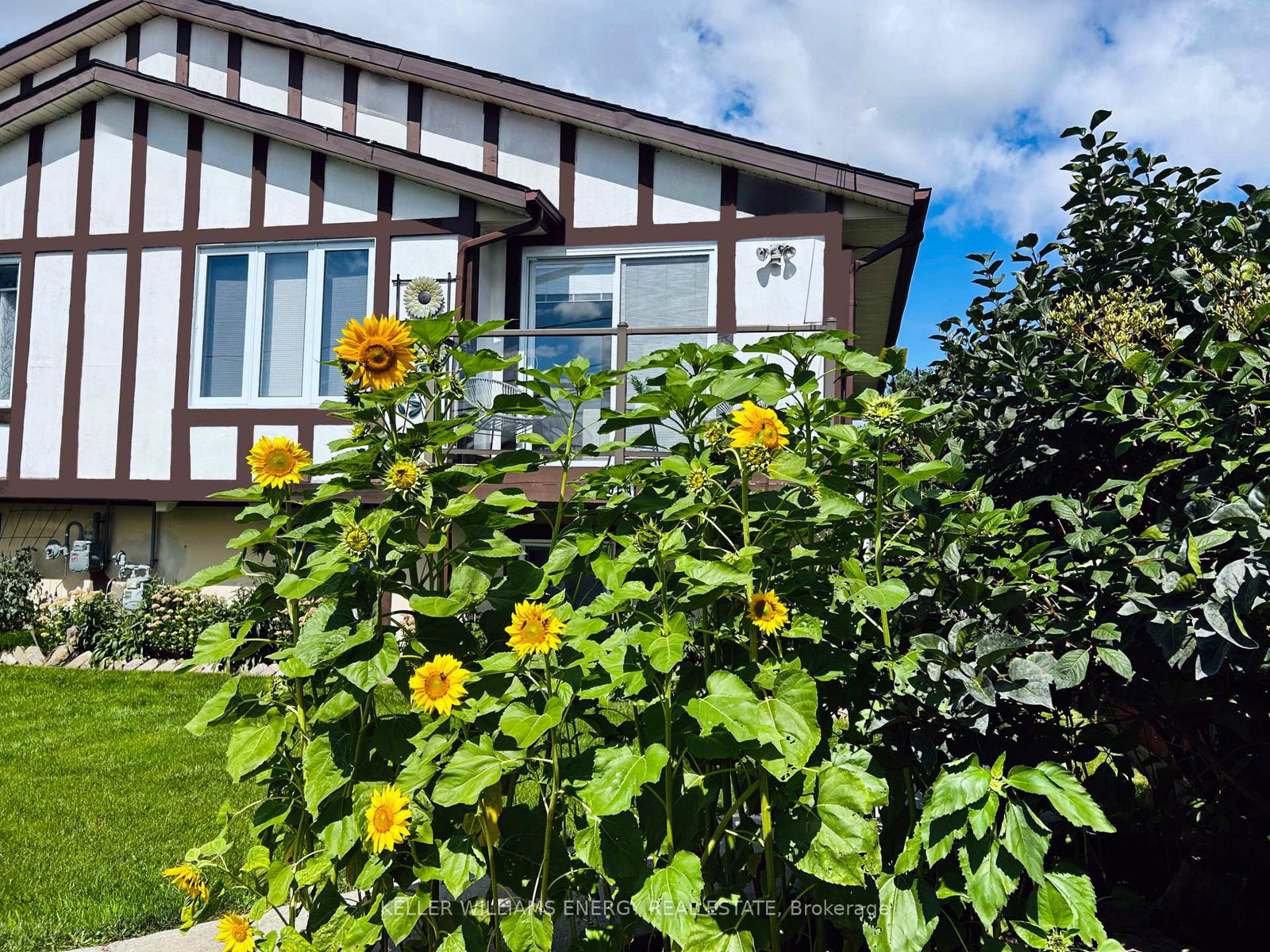 106a-wellington-main-street-prince-edward-county-ontario-x12946992