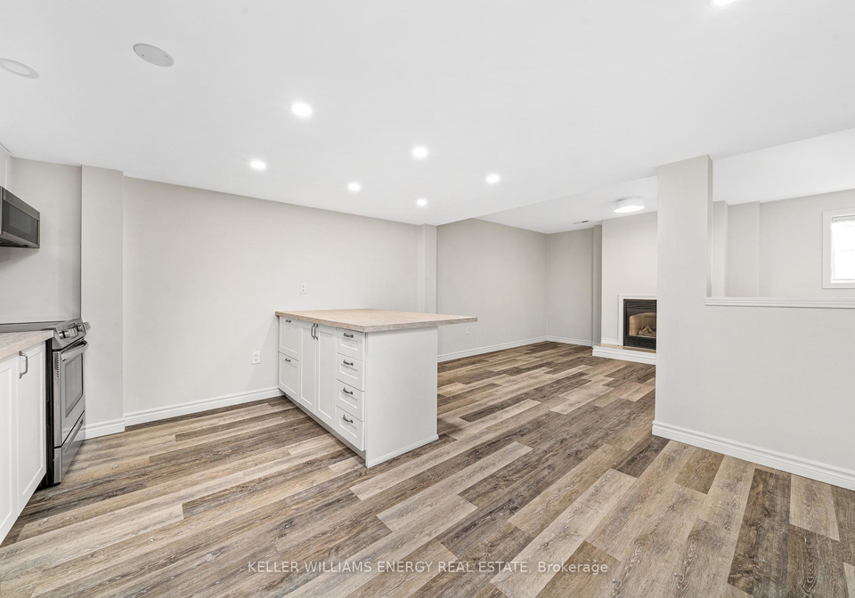 106a-wellington-main-street-prince-edward-county-ontario-x12946992