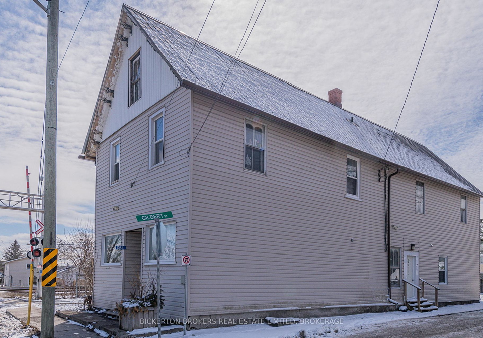 1064-prince-street-lansdowne-village-ontario-x12947048