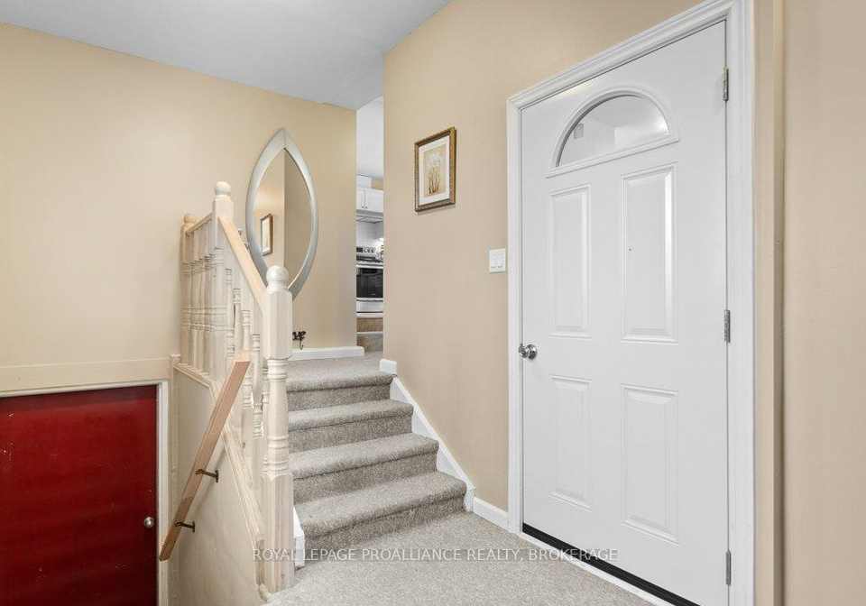 306-easy-lane-frontenac-islands-ontario-x12947086
