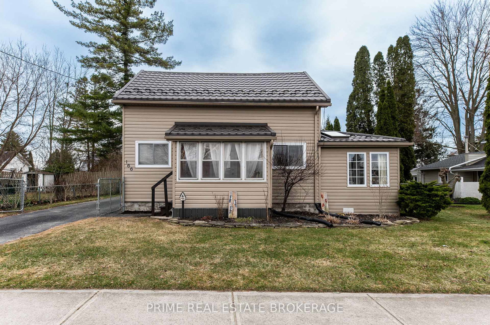 166-maple-street-west-elgin-ontario-x12947290