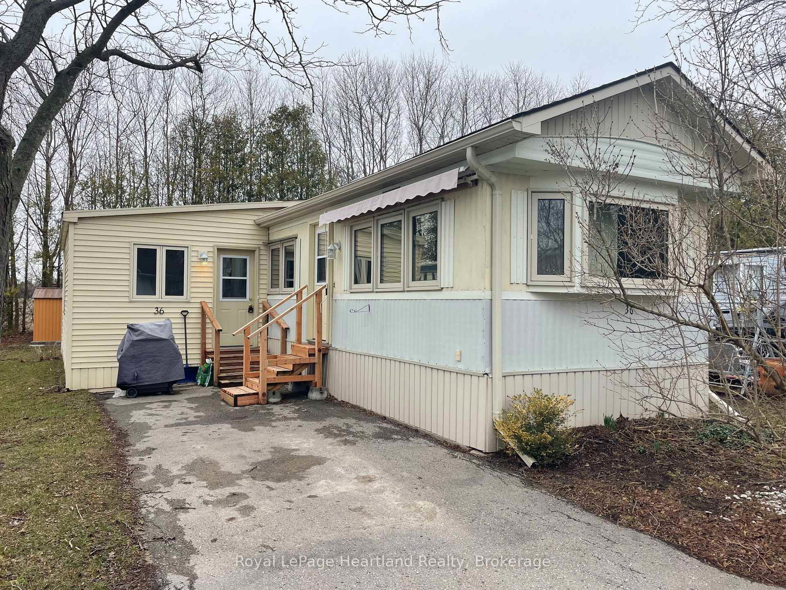 36-sutton-drive-ashfield-colborne-wawanosh-ontario-x12947382