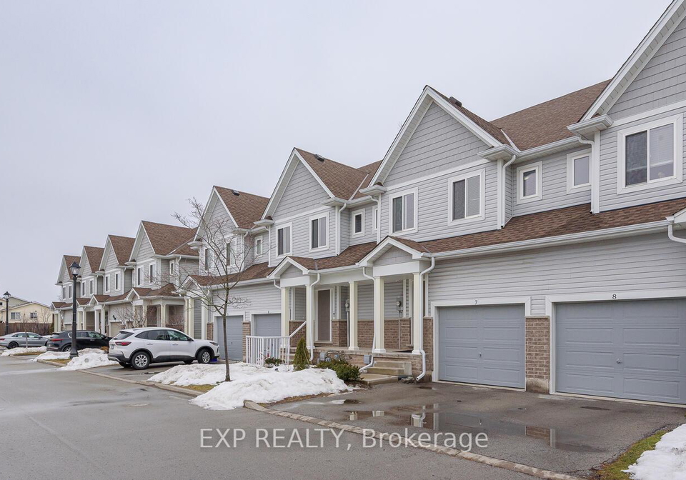 60-canterbury-drive-st-catharines-ontario-x12947448