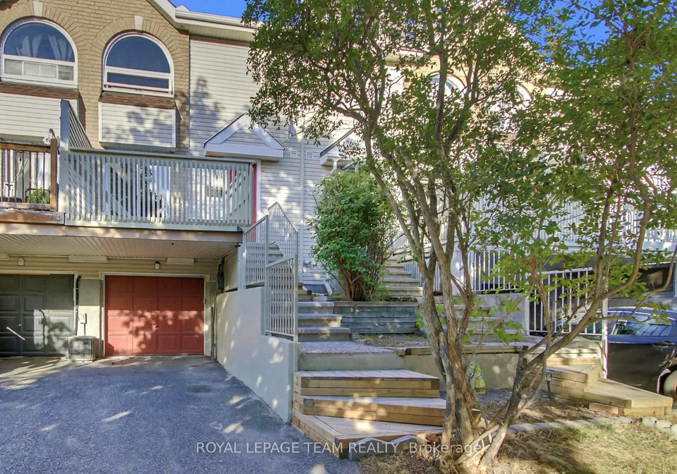 89-thornbury-crescent-ottawa-ontario-x12947484