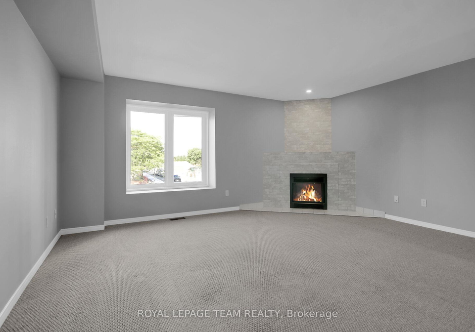89-thornbury-crescent-ottawa-ontario-x12947484