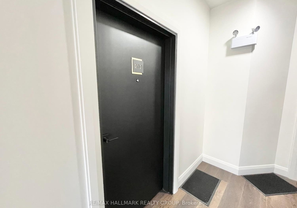 25-grant-street-ottawa-ontario-x12947536
