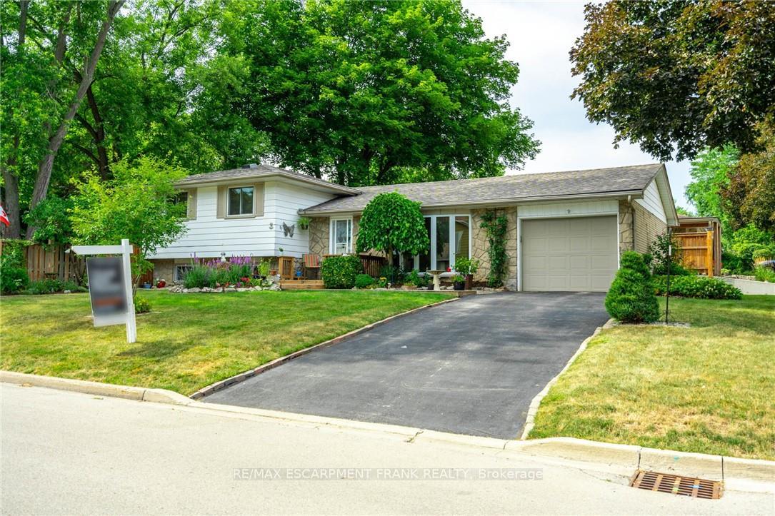 82-turnbull-road-hamilton-ontario-x12947670