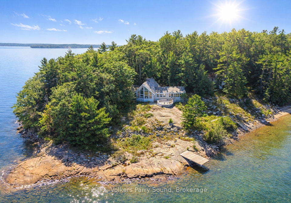 8-island-29c-carling-ontario-x12947810