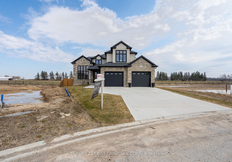 24-postma-crescent-north-middlesex-ontario-x12947964
