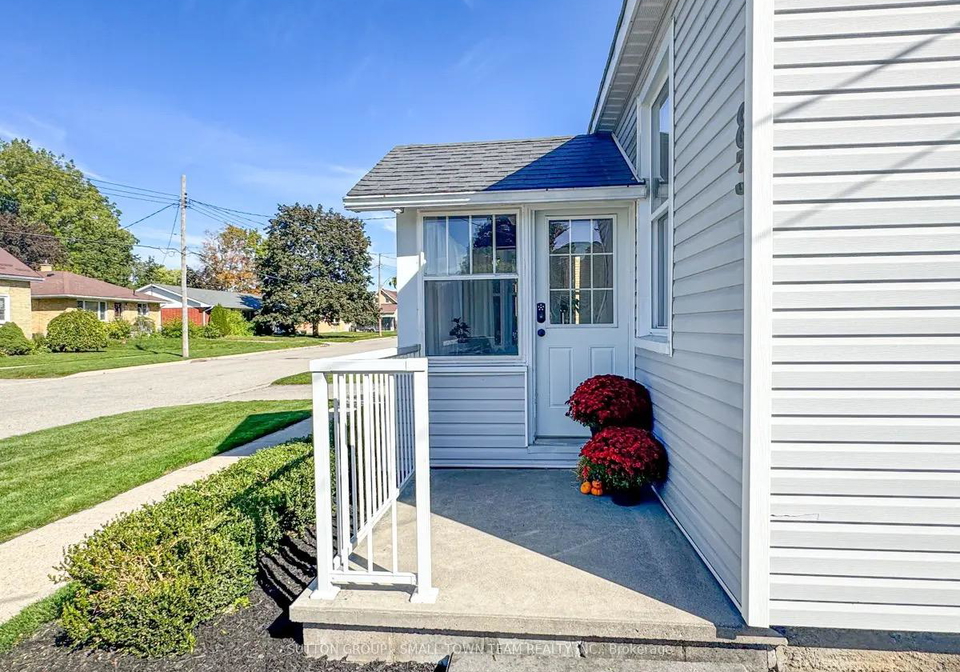 83-john-street-w-south-huron-ontario-x12948288