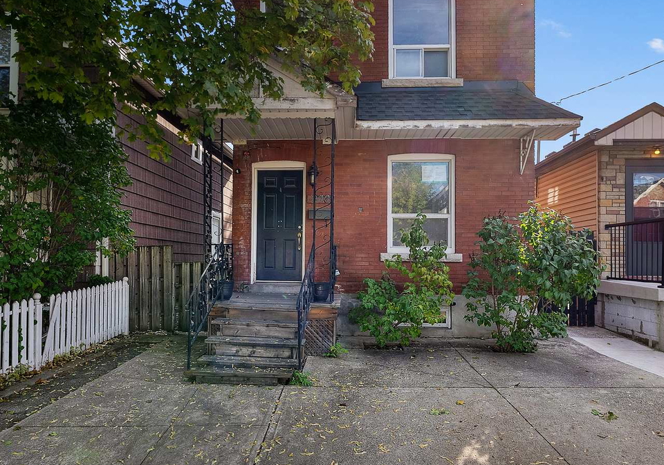200-kensington-avenue-n-hamilton-ontario-x12948500
