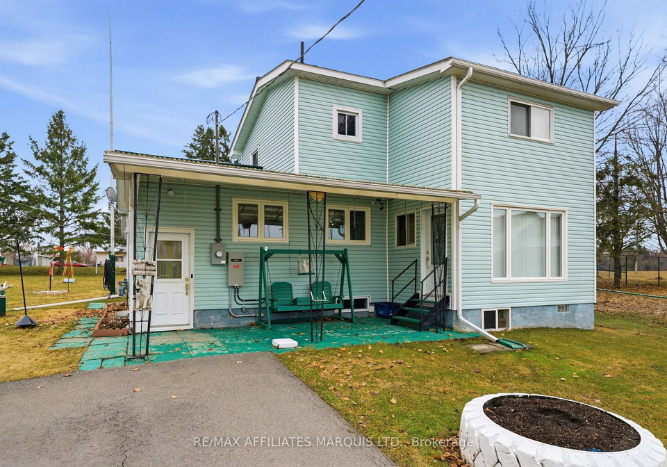 19140-hay-road-south-glengarry-ontario-x12948542