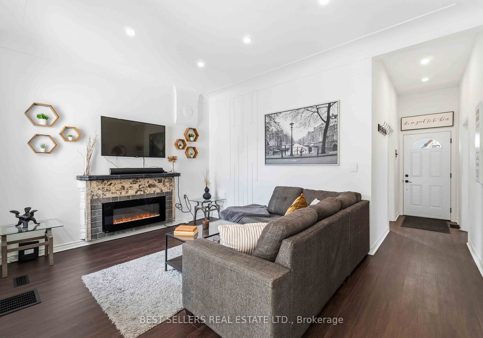 300-east-avenue-n-hamilton-ontario-x12948812