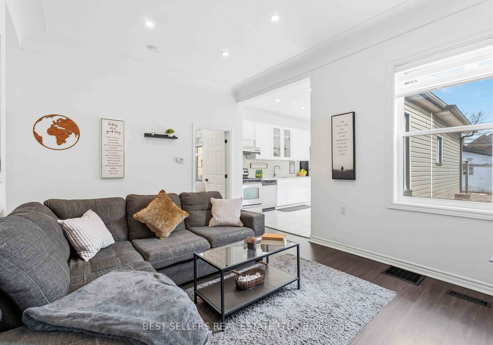 300-east-avenue-n-hamilton-ontario-x12948812