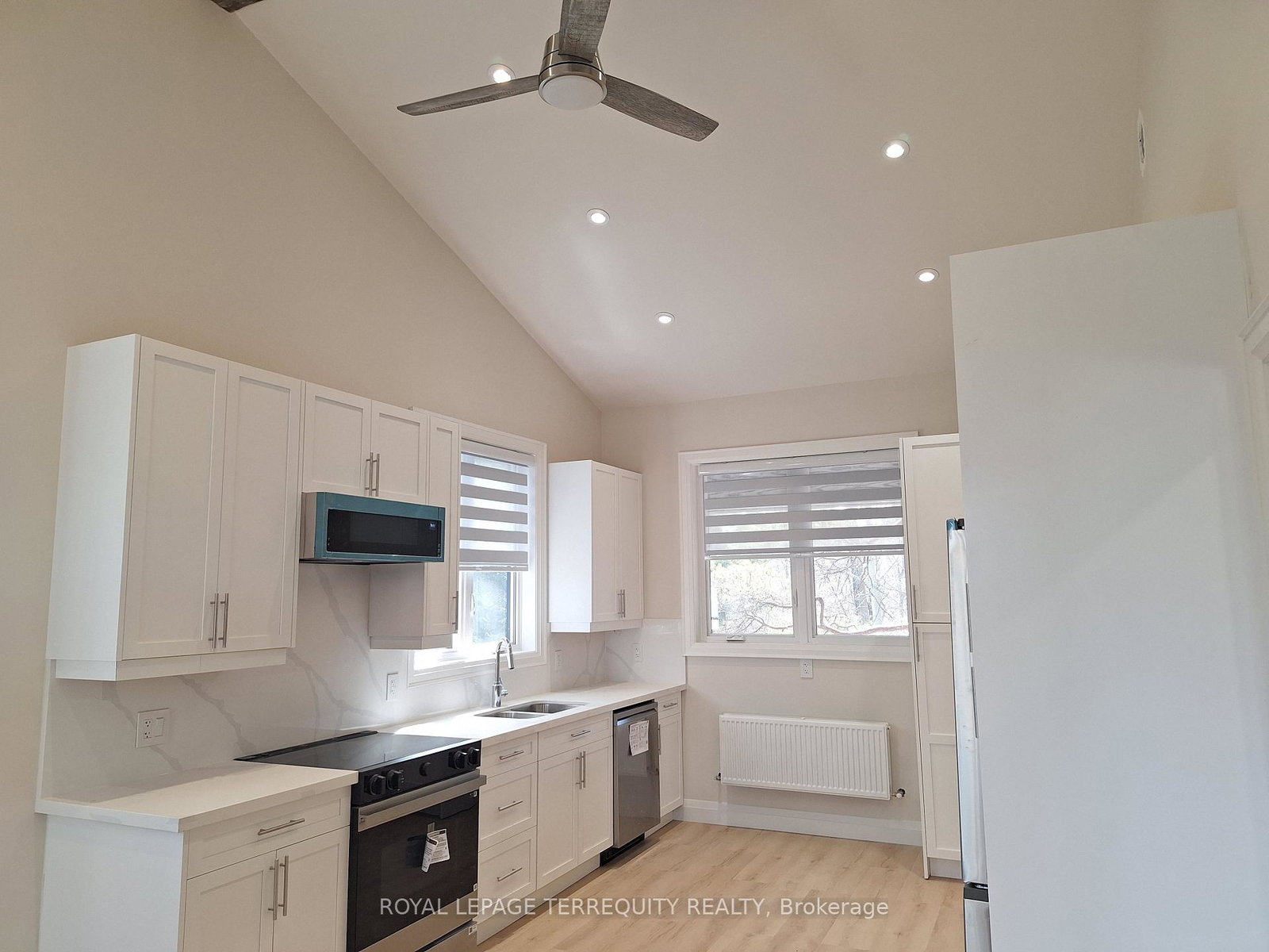 165-bay-street-e-blue-mountains-ontario-x12948968