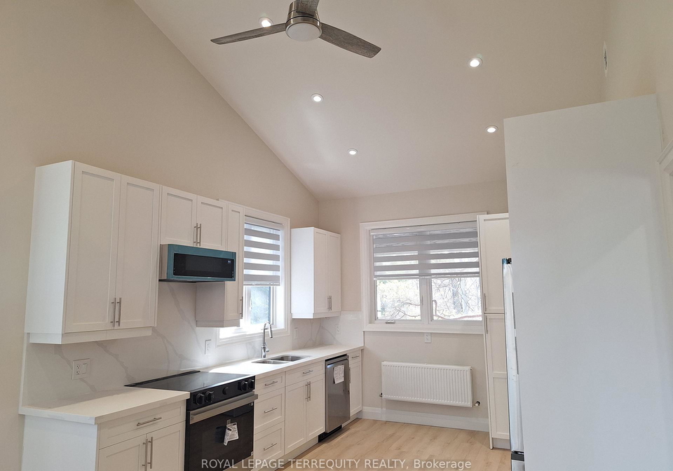 165-bay-street-e-blue-mountains-ontario-x12948968