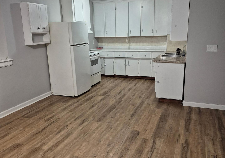 10-william-street-n-minto-ontario-x12948986