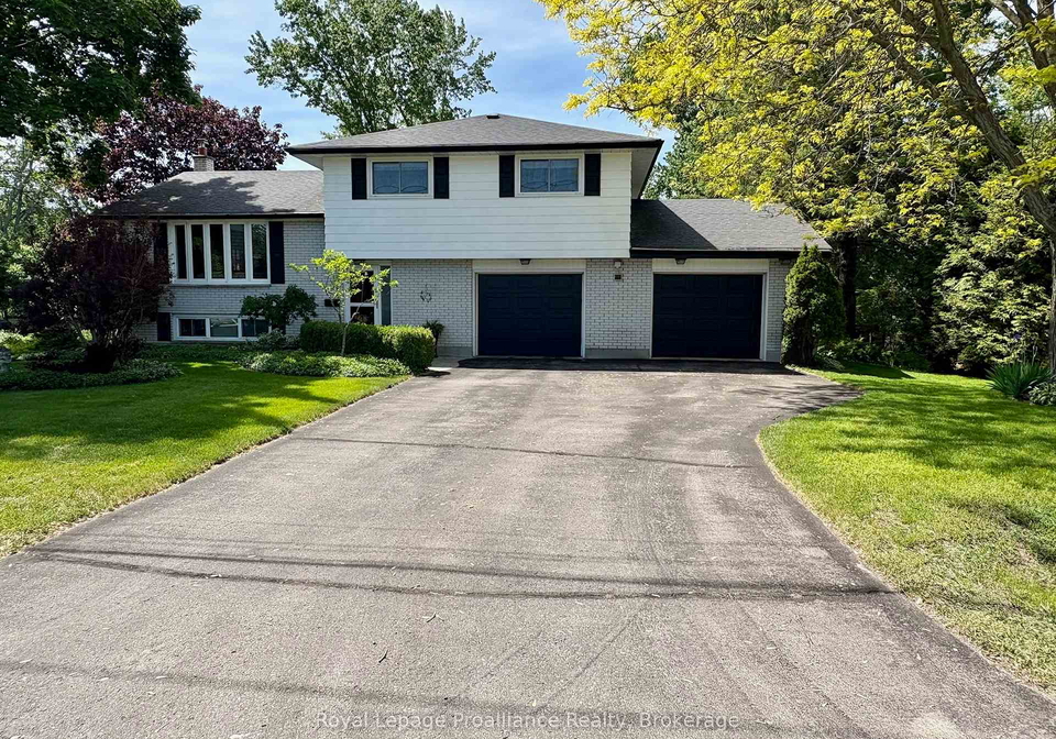 38-greenfield-park-belleville-ontario-x12949144