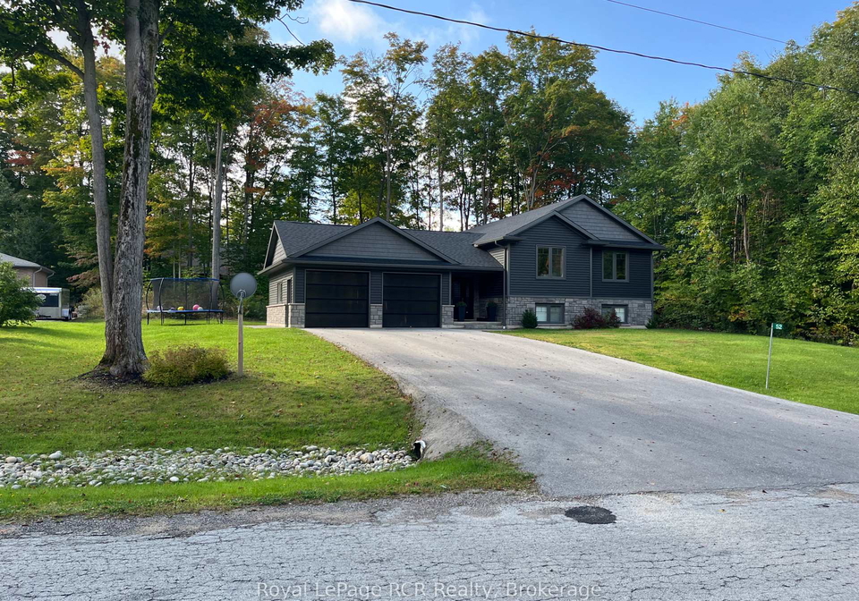 52-birch-street-south-bruce-peninsula-ontario-x12949238