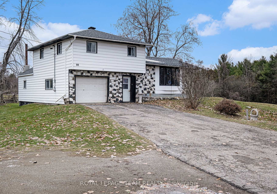 88-bay-road-rideau-lakes-ontario-x12949278