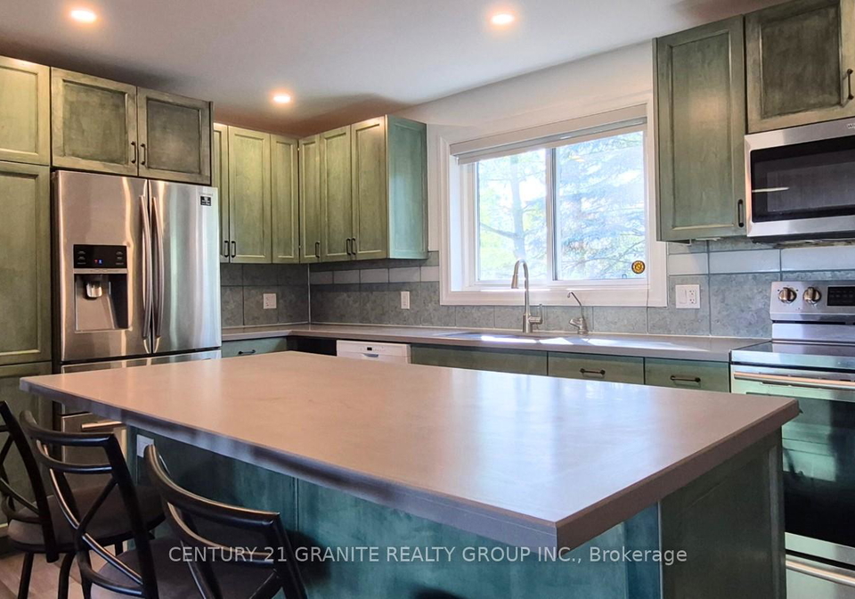 15-east-hungerford-road-tweed-ontario-x12949376