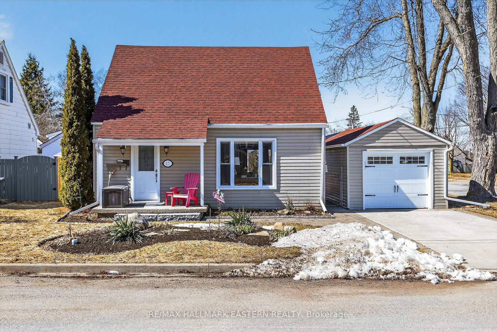 17-margaret-avenue-kawartha-lakes-ontario-x12949382