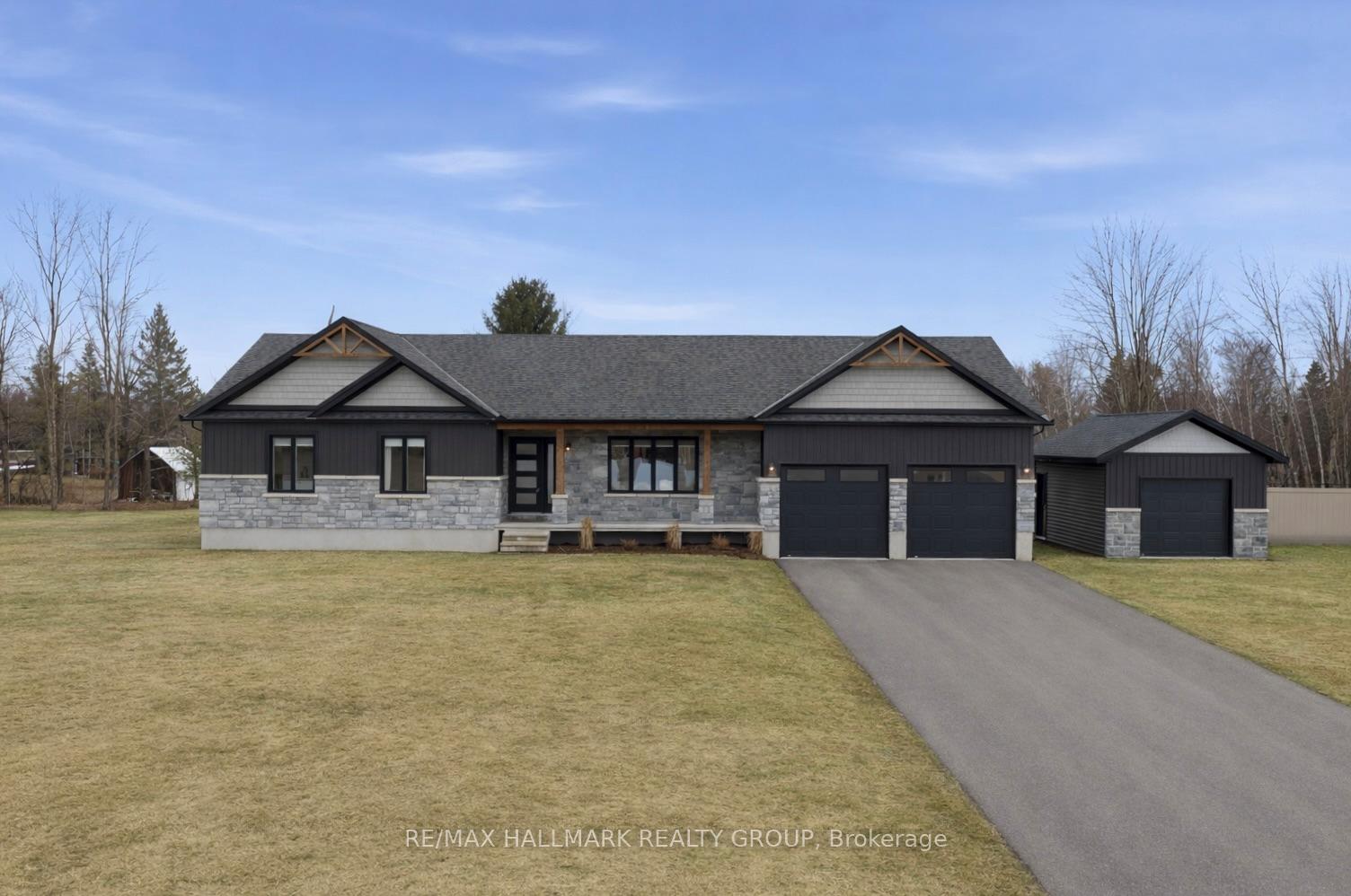 242-etienne-street-clarence-rockland-ontario-x12949496