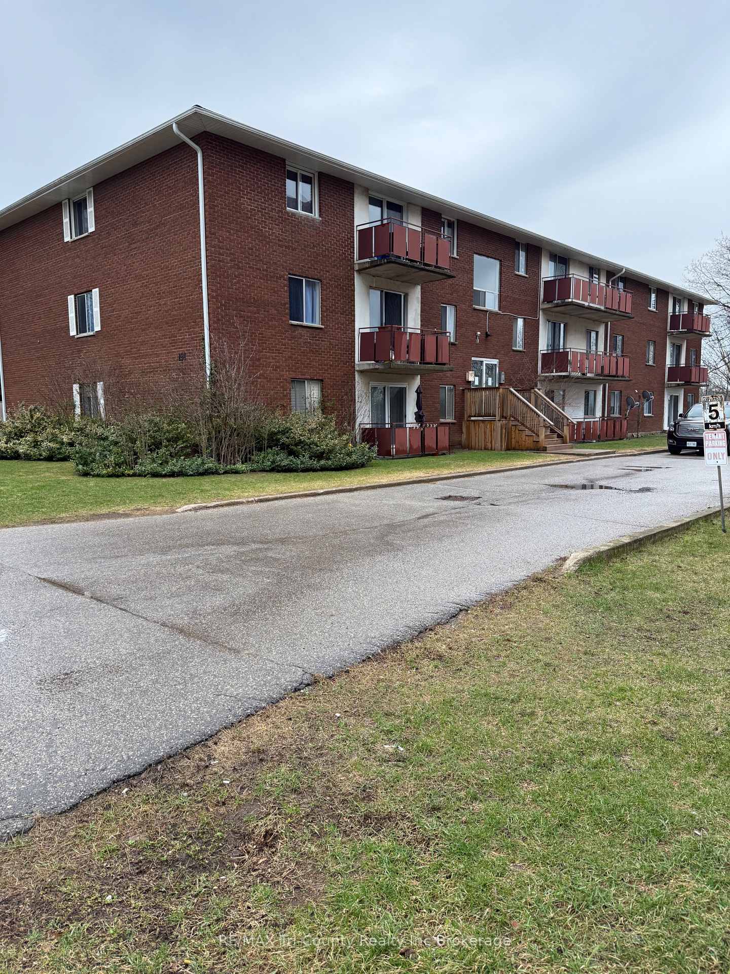 191-lisgar-avenue-tillsonburg-ontario-x12949730